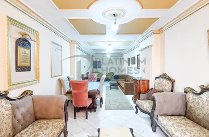 شقة - 3 غرف نوم - 1 حمام للايجار في شارع زكريا غنيم - الإبراهيمية - حي وسط - الاسكندرية