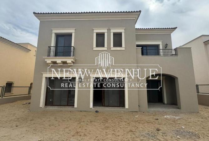 8323302 - Property Image 3