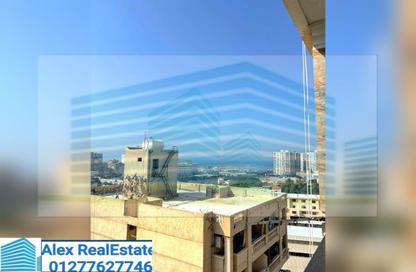 Apartment - 2 Bedrooms - 1 Bathroom for rent in Al Mosheer Ahmed Ismail St. - Sidi Gaber - Hay Sharq - Alexandria