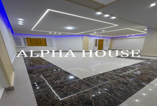 7486426 - Property Main Image