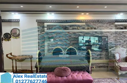 Apartment - 2 Bedrooms - 2 Bathrooms for rent in Al Kornish Square - Sporting - Hay Sharq - Alexandria