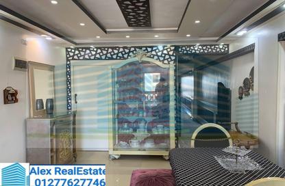 Apartment - 2 Bedrooms - 2 Bathrooms for rent in Al Kornish Square - Sporting - Hay Sharq - Alexandria