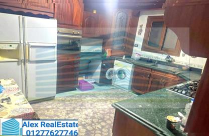 Apartment - 3 Bedrooms - 1 Bathroom for rent in 14th of May Bridge - Smouha - Hay Sharq - Alexandria