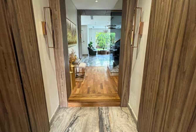 7868410 - Property Image 2