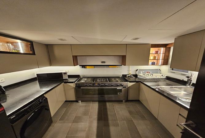 8289051 - Property Image 2