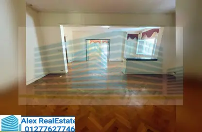 Office Space - 4 Bedrooms - 3 Bathrooms for rent in Khalil Mutran St. - Saba Basha - Hay Sharq - Alexandria