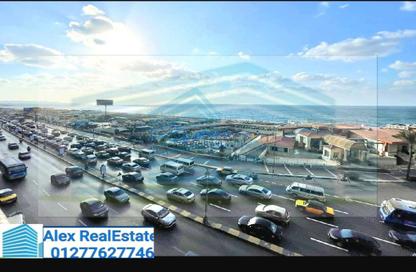 Apartment - 3 Bedrooms - 3 Bathrooms for rent in Al Geish Road - Glim - Hay Sharq - Alexandria