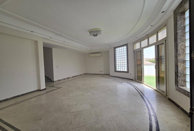 7526608 - Property Image 2