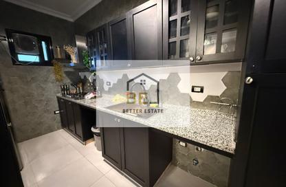 Apartment - 2 Bedrooms - 2 Bathrooms for sale in Al Narges 6 - Al Narges - New Cairo City - Cairo