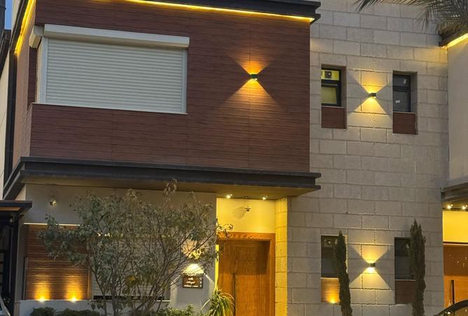 8184584 - Property Main Image