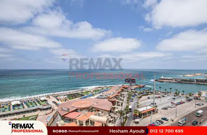 شقة - 5 غرف نوم - 5 حمامات للبيع في طريق الجيش - جليم - حي شرق - الاسكندرية