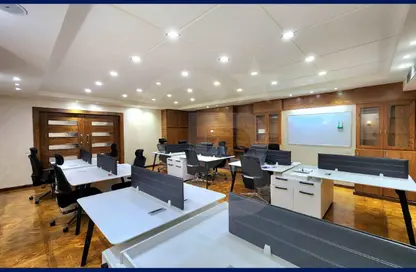 مساحات مكتبية - 4 غرف نوم - 2 حمامات للايجار في شارع إسماعيل عيد - كليوباترا - حي شرق - الاسكندرية