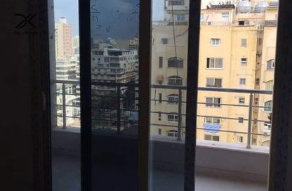 شقة - 3 - 3 للبيع في شارع أحمد علام - سبورتنج - حي شرق - الاسكندرية