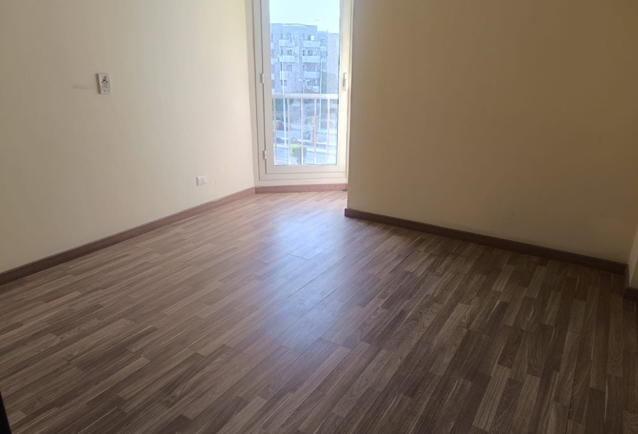 3BR Apartment in The Address – Kitchen Only – 112m