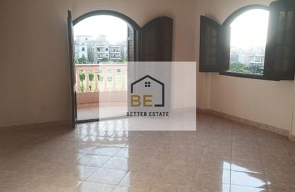 Apartment - 3 Bedrooms - 1 Bathroom for sale in Area G - Ganoob El Acadimia - New Cairo City - Cairo