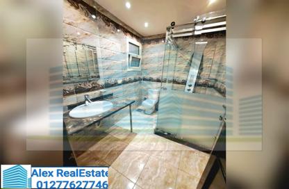 Apartment - 3 Bedrooms - 2 Bathrooms for rent in Abo Qir St. - Ibrahimia - Hay Wasat - Alexandria
