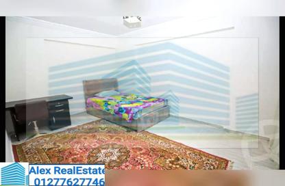 Apartment - 3 Bedrooms - 1 Bathroom for rent in Sidi Gaber St. - Sidi Gaber - Hay Sharq - Alexandria