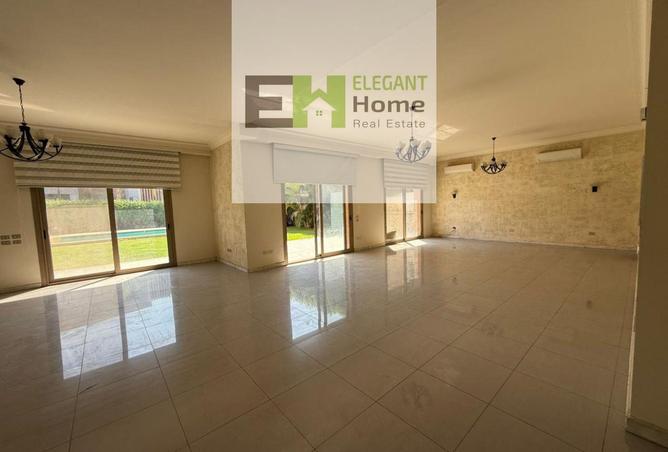 8369606 - Property Image 2