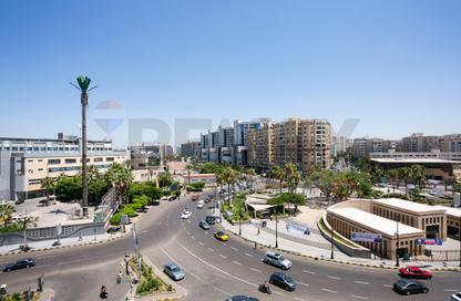 Apartment - 4 Bedrooms - 1 Bathroom for rent in Victor Ammanuel Square - Smouha - Hay Sharq - Alexandria Apartment - 4 Bedrooms - 1 Bathroom for rent in Victor Ammanuel Square - Smouha - Hay Sharq - Alexandria