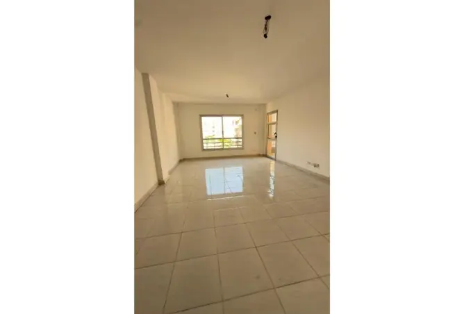 79187593 - صورة العقار 3