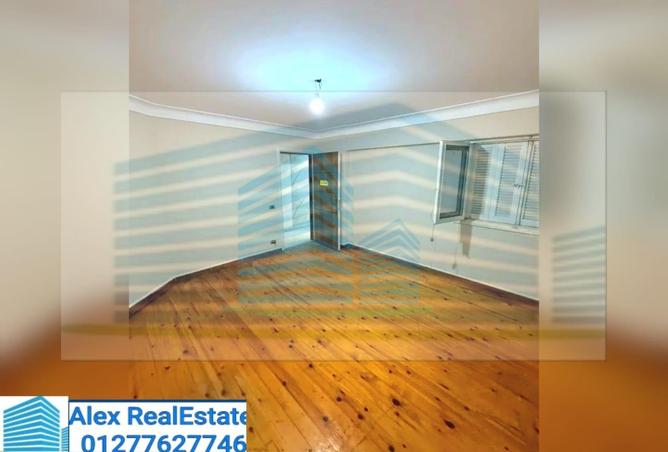 7636381 - Property Image 3