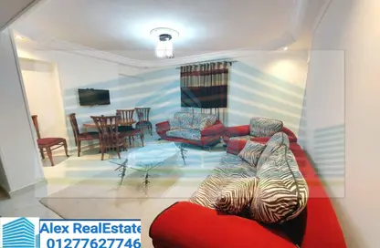 Apartment - 2 Bedrooms - 1 Bathroom for rent in Mahmoud Al Essawy St. - Sidi Beshr - Hay Awal El Montazah - Alexandria