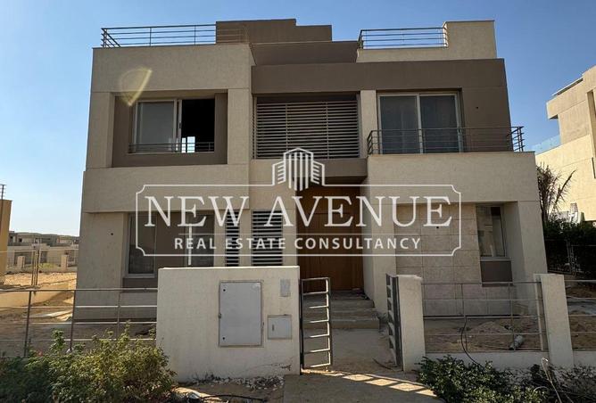 8275910 - Property Main Image