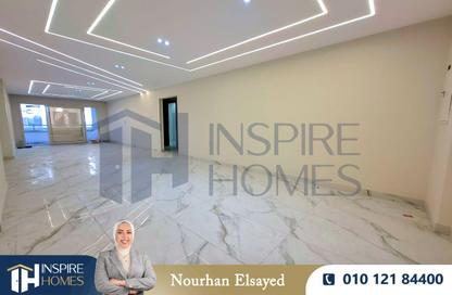 Apartment - 3 Bedrooms - 2 Bathrooms for rent in Grand View - Smouha - Hay Sharq - Alexandria