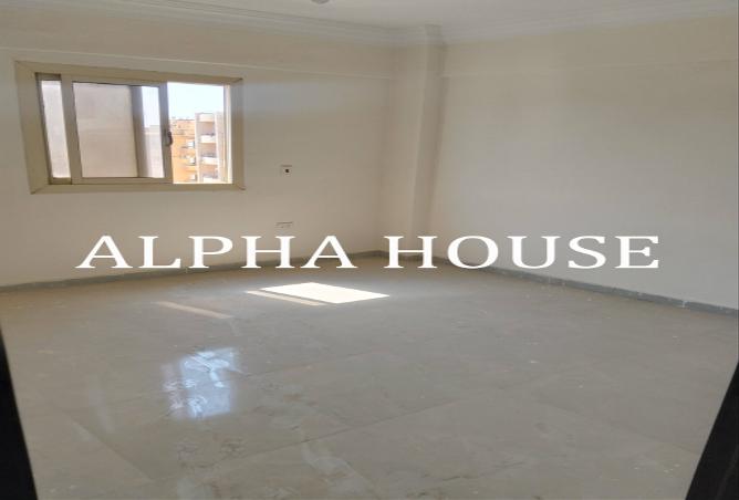 7662571 - Property Image 3