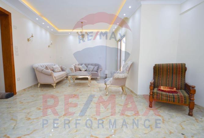 7670844 - Property Image 2