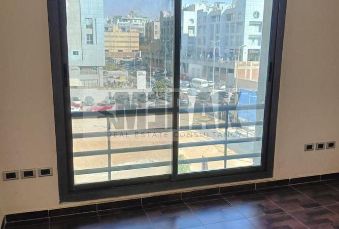 8081092 - الصورة الرئيسية للعقار