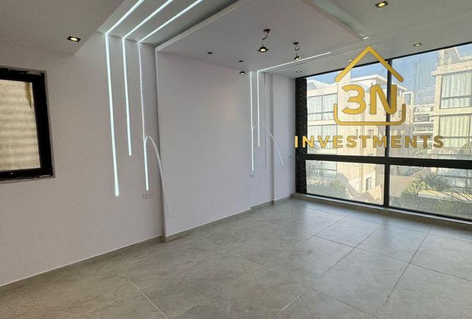 8202565 - Property Image 3