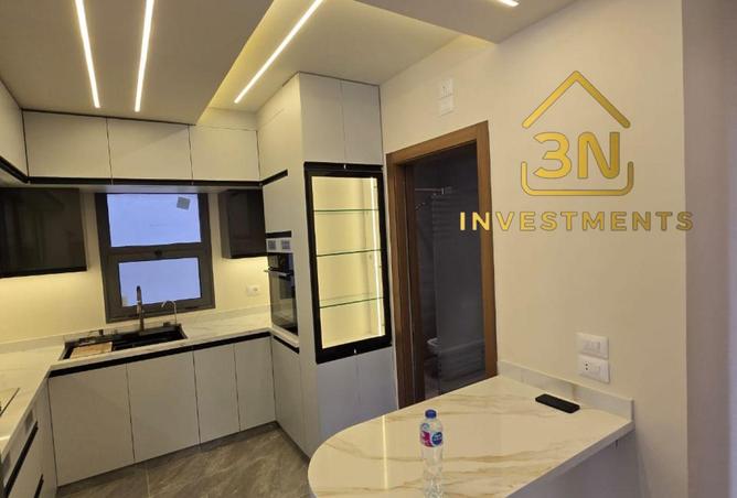 8233086 - Property Image 2