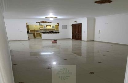 Apartment - 3 Bedrooms - 2 Bathrooms for rent in Al Khamayel city - Sheikh Zayed Compounds - Sheikh Zayed City - Giza