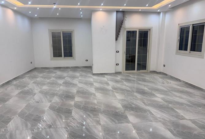 7687962 - Property Image 2