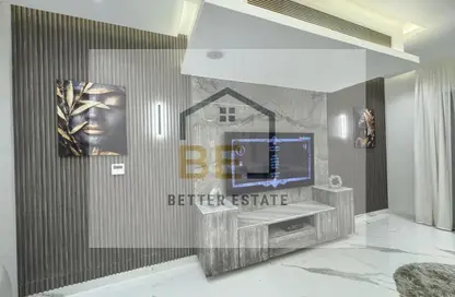 Villa - 7 Bedrooms - 6 Bathrooms for sale in Hyde Park - New Cairo City - Cairo