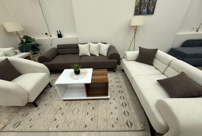 8288303 - Property Main Image