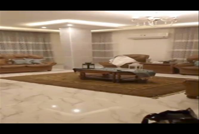 7804388 - Property Image 2