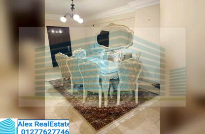 Apartment - 2 Bedrooms - 1 Bathroom for rent in Mohamed Fawzy Moaz St. - Smouha - Hay Sharq - Alexandria