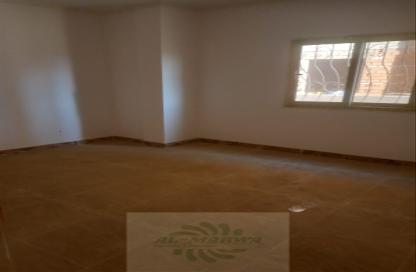 Apartment - 2 Bedrooms - 1 Bathroom for sale in Al Tahrir Road - 8th District - 6 October City - Giza