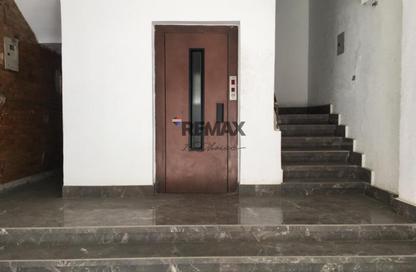 Apartment - 2 Bedrooms - 1 Bathroom for rent in Almaza St. - Almazah - Heliopolis - Masr El Gedida - Cairo