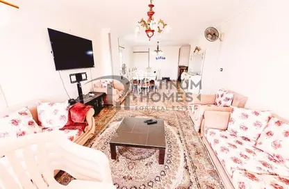 Apartment - 3 Bedrooms - 2 Bathrooms for rent in Mohamed Shafik Ghorbal St. - El Shatby - Hay Wasat - Alexandria