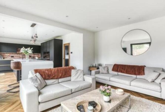 7734485 - Property Main Image