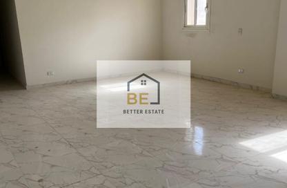 Apartment - 3 Bedrooms - 2 Bathrooms for rent in Mohamed Rahim St. - El Yasmeen 3 - El Yasmeen - New Cairo City - Cairo