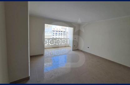 Apartment - 3 Bedrooms - 3 Bathrooms for sale in Mohamed Bahaa Al Din Al Ghouri St. - Smouha - Hay Sharq - Alexandria