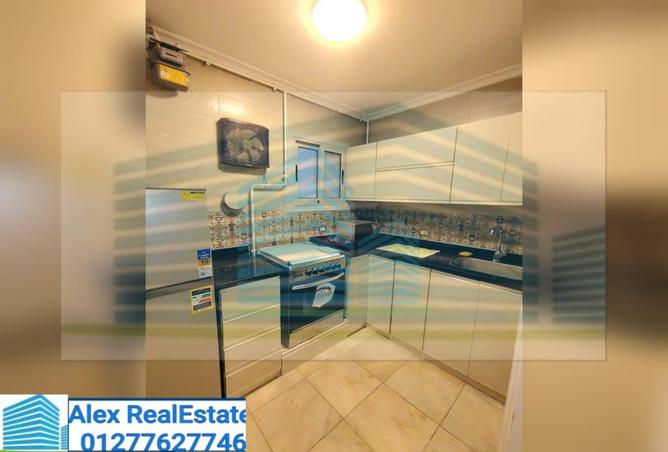 7744041 - Property Image 2