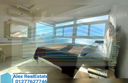 Apartment - 2 Bedrooms - 2 Bathrooms for rent in Al Geish Road - Glim - Hay Sharq - Alexandria