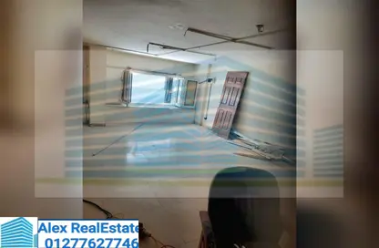 مساحات مكتبية - 3 غرف نوم - 2 حمامات للايجار في شارع عمر لطفي - الإبراهيمية - حي وسط - الاسكندرية