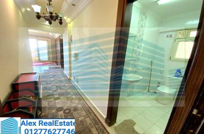 Apartment - 3 Bedrooms - 2 Bathrooms for rent in Port Said St. - El Shatby - Hay Wasat - Alexandria