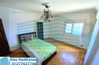 Apartment - 3 Bedrooms - 2 Bathrooms for rent in Port Said St. - El Shatby - Hay Wasat - Alexandria